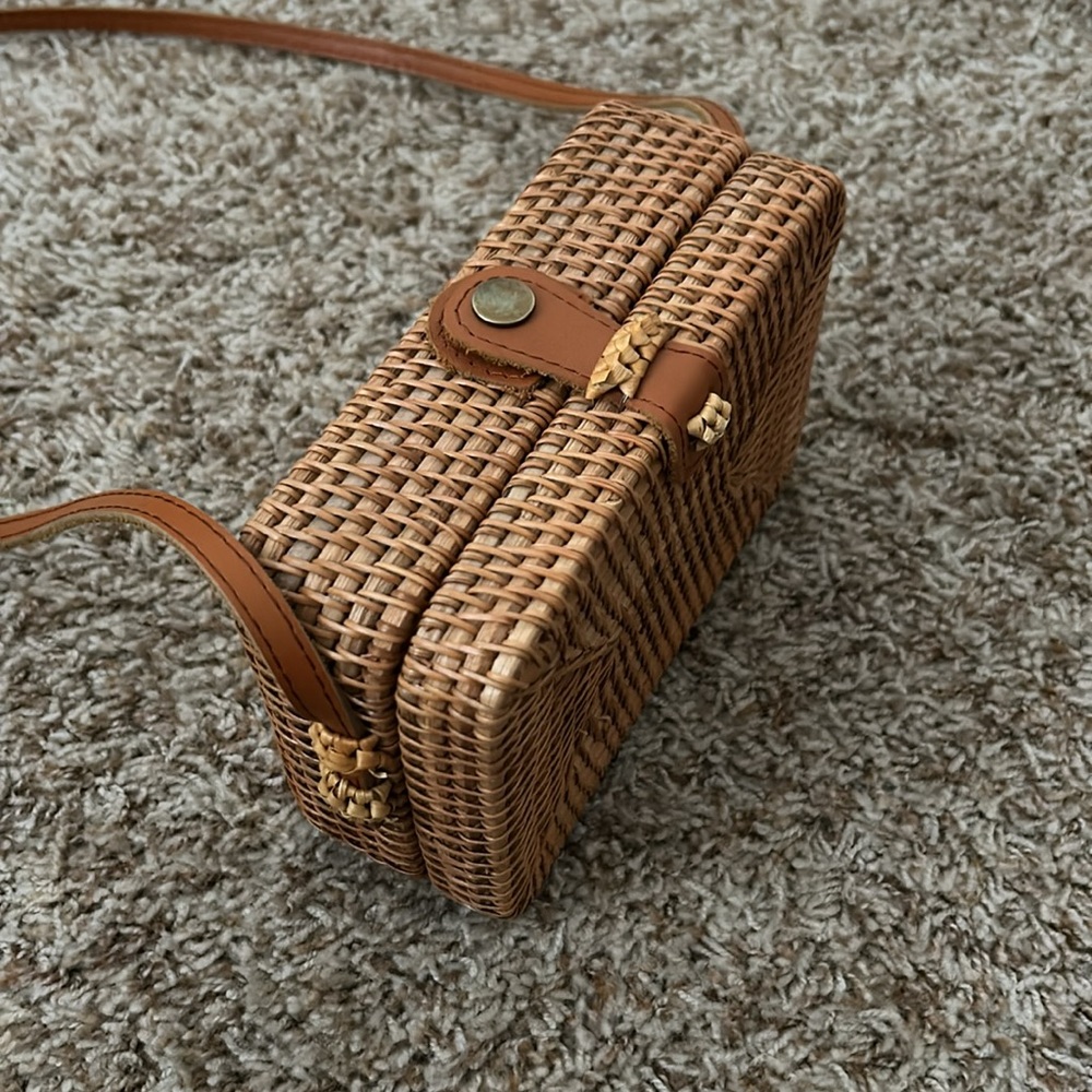 Wicker Women’s Crossbody Bag